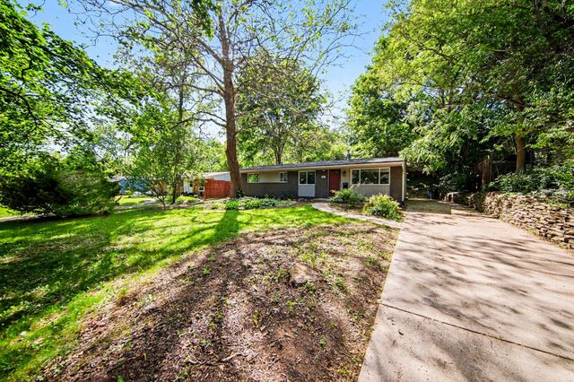 2731 Canterbury Road, Ann Arbor, MI 48104