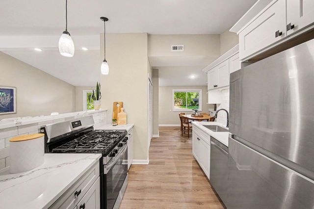 2731 Canterbury Road, Ann Arbor, MI 48104