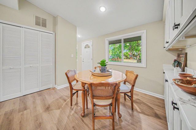 2731 Canterbury Road, Ann Arbor, MI 48104