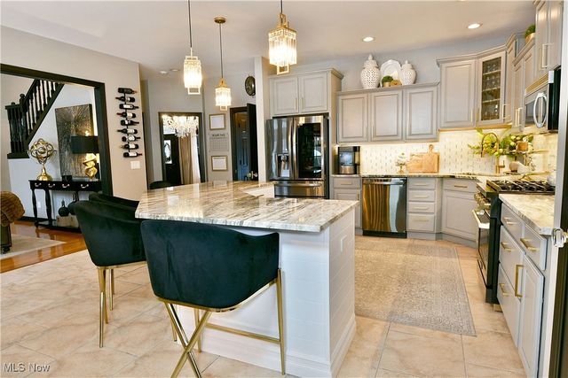 242 Howland Terrace Boulevard, Warren, OH 44484