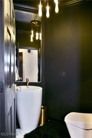 242 Howland Terrace Boulevard, Warren, OH 44484