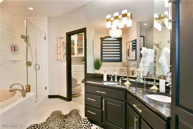 242 Howland Terrace Boulevard, Warren, OH 44484