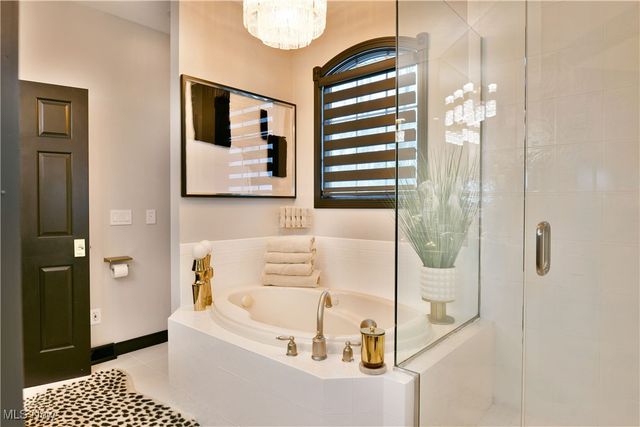 242 Howland Terrace Boulevard, Warren, OH 44484