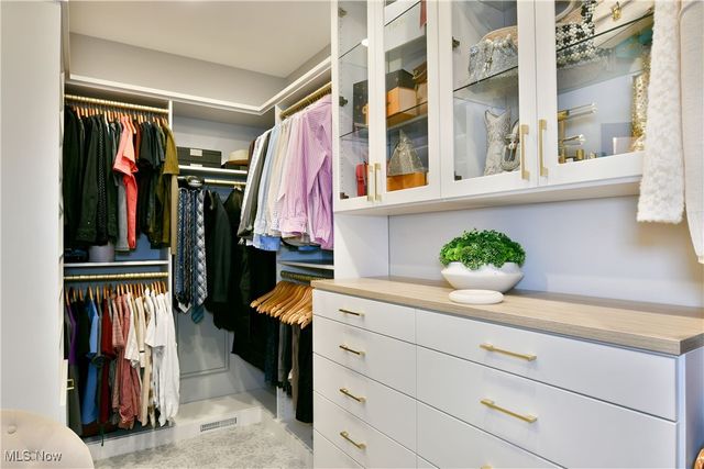 242 Howland Terrace Boulevard, Warren, OH 44484