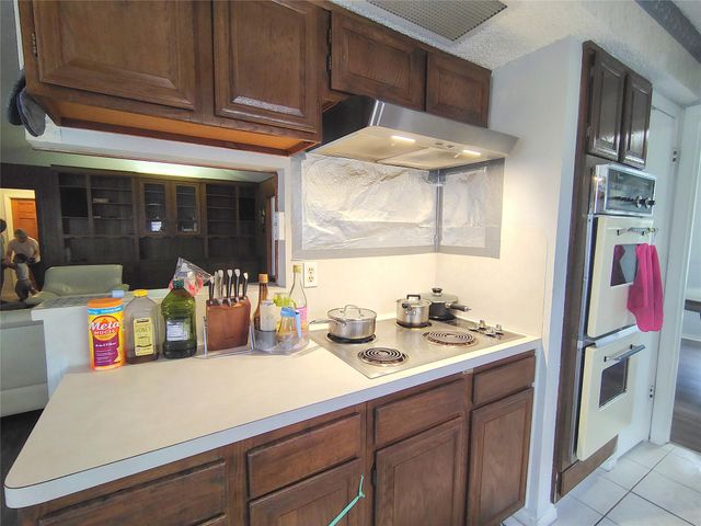 2227 Quail Valley East Drive, Missouri City, TX 77459