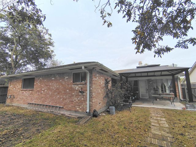 2227 Quail Valley East Drive, Missouri City, TX 77459