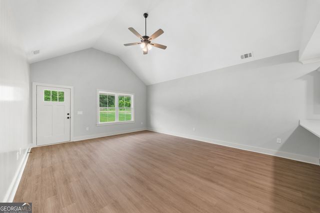 103 Pin Oak Lane, Statesboro, GA 30458