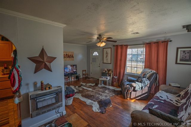 157 S Springfield Street, Welch, OK 74369