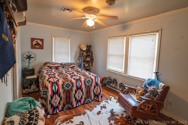 157 S Springfield Street, Welch, OK 74369