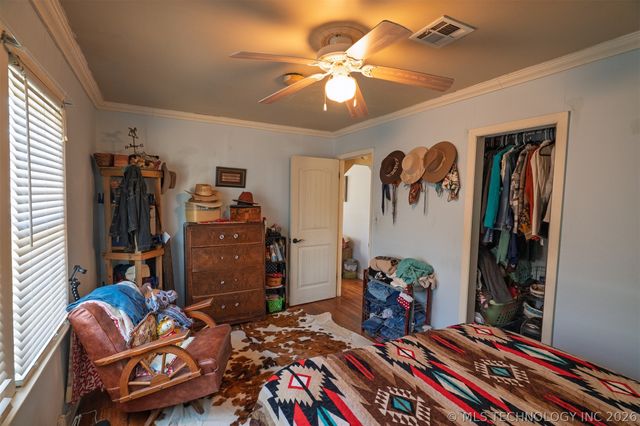 157 S Springfield Street, Welch, OK 74369