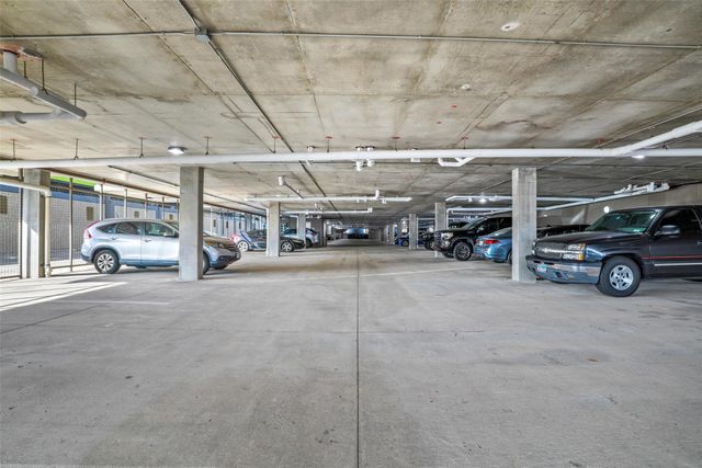 1111 S Akard Street 307, Dallas, TX 75215
