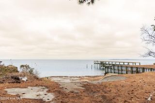 116 Peach Tree Street, Jarvisburg, NC 27947