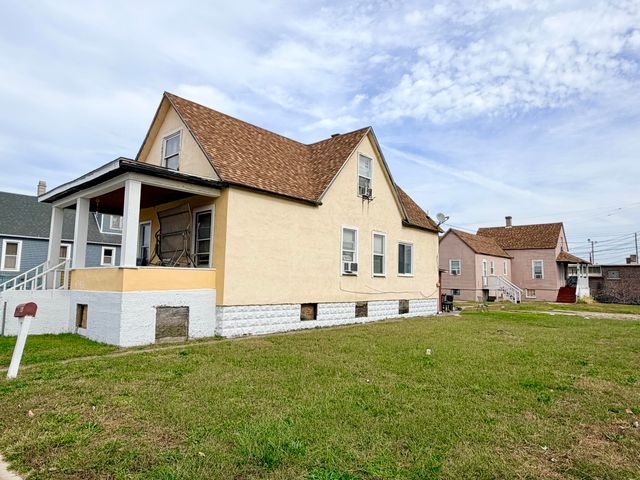 4945 Tod Avenue, East Chicago, IN 46312