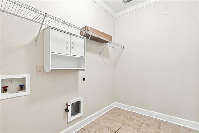 637 Laurel Crossing, Canton, GA 30114