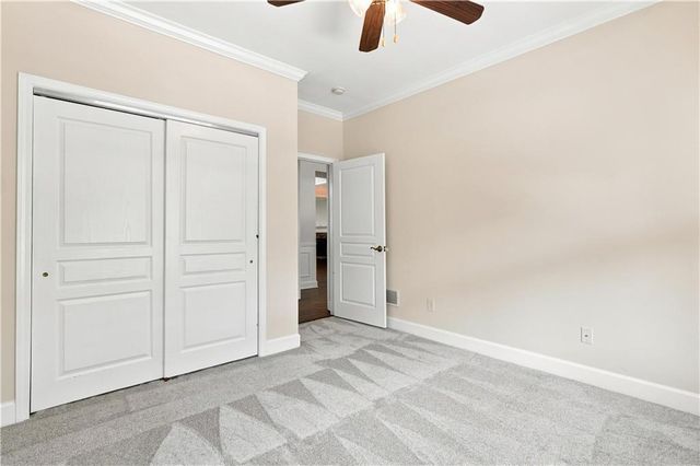 637 Laurel Crossing, Canton, GA 30114