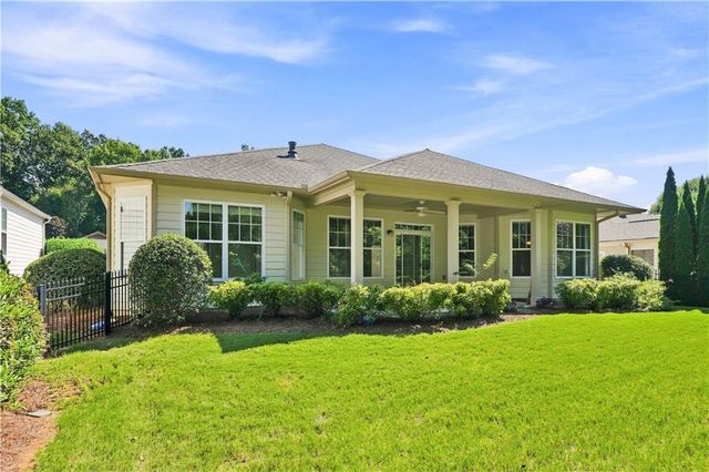 637 Laurel Crossing, Canton, GA 30114