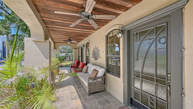 1563 4TH STREET, Sarasota, FL 34236