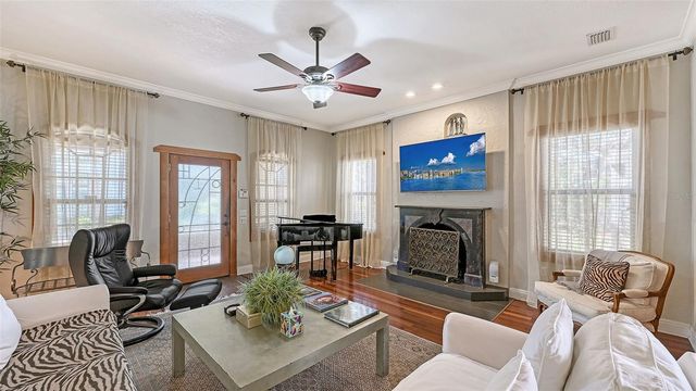 1563 4TH STREET, Sarasota, FL 34236