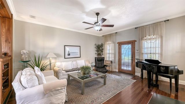 1563 4TH STREET, Sarasota, FL 34236