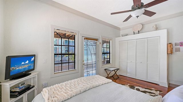 1563 4TH STREET, Sarasota, FL 34236