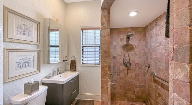 1563 4TH STREET, Sarasota, FL 34236