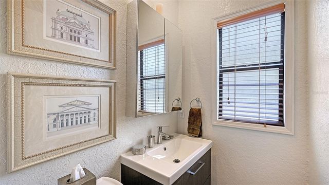 1563 4TH STREET, Sarasota, FL 34236