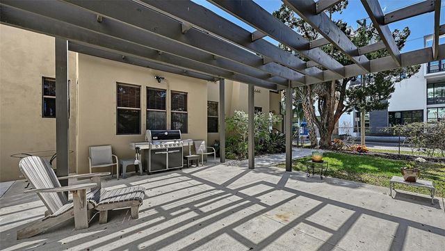 1563 4TH STREET, Sarasota, FL 34236