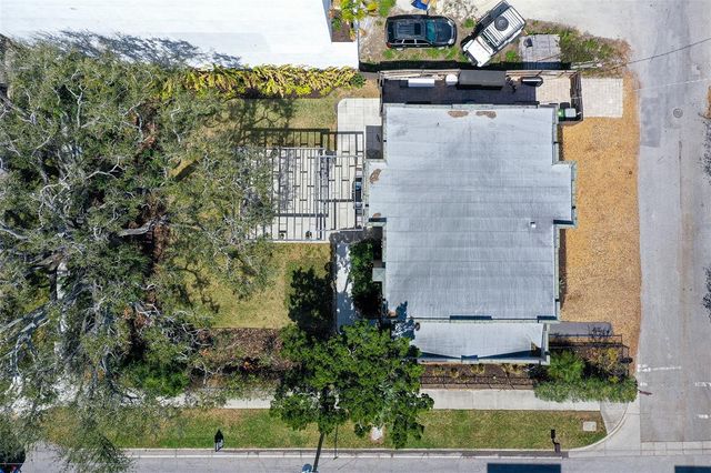 1563 4TH STREET, Sarasota, FL 34236