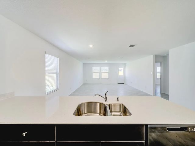 352 Sun Bluff Road, Fort Worth, TX 76052