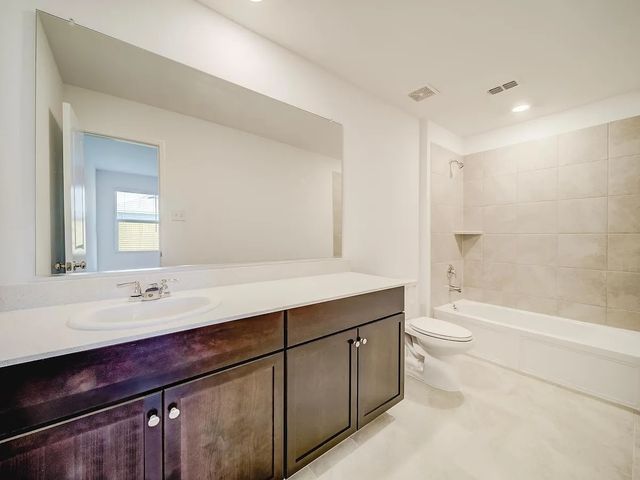 352 Sun Bluff Road, Fort Worth, TX 76052