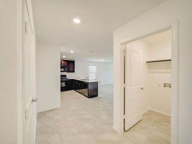 352 Sun Bluff Road, Fort Worth, TX 76052