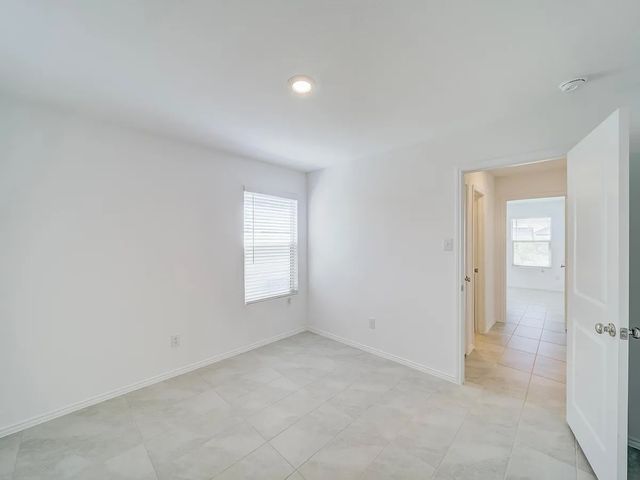 352 Sun Bluff Road, Fort Worth, TX 76052