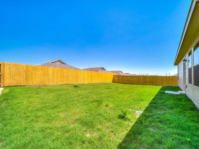 352 Sun Bluff Road, Fort Worth, TX 76052