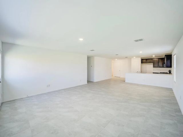 352 Sun Bluff Road, Fort Worth, TX 76052