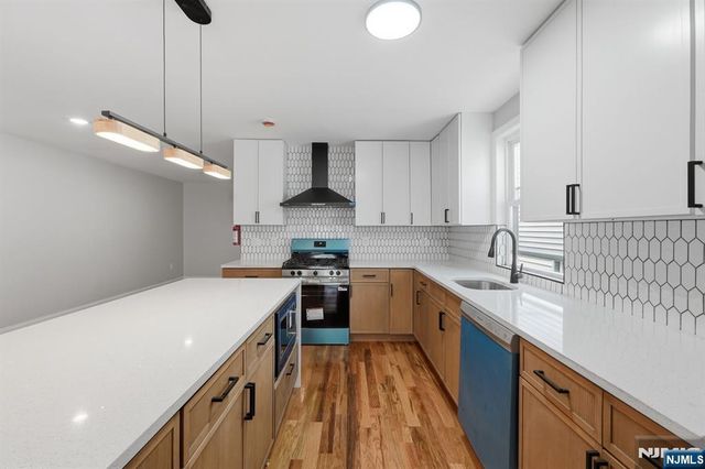 134 Shepard Avenue, East Orange, NJ 07018