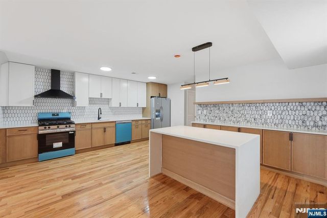 134 Shepard Avenue, East Orange, NJ 07018