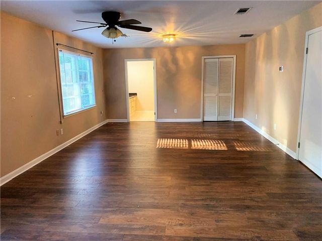 317 W Wieuca Road NE, Atlanta, GA 30342