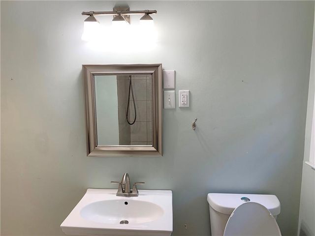 317 W Wieuca Road NE, Atlanta, GA 30342