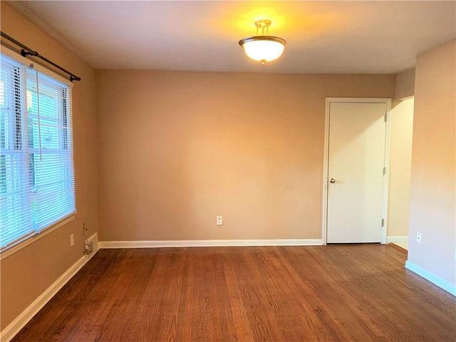 317 W Wieuca Road NE, Atlanta, GA 30342