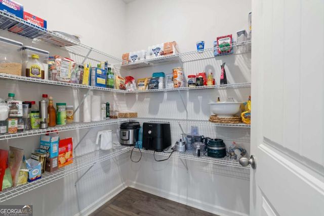 366 Barnwood Lane, Dawsonville, GA 30534