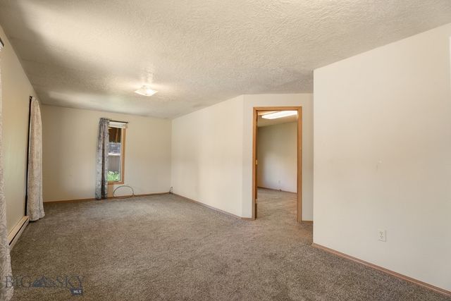 390 Holmes Avenue, Butte, MT 59701