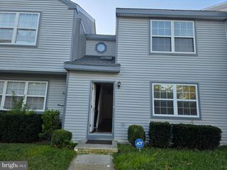 22-D OYSTER BAY RD, Absecon, NJ 08201
