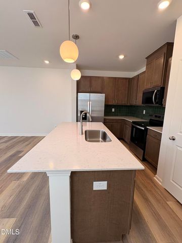 2046 Oakdale Drive, Durham, NC 27703