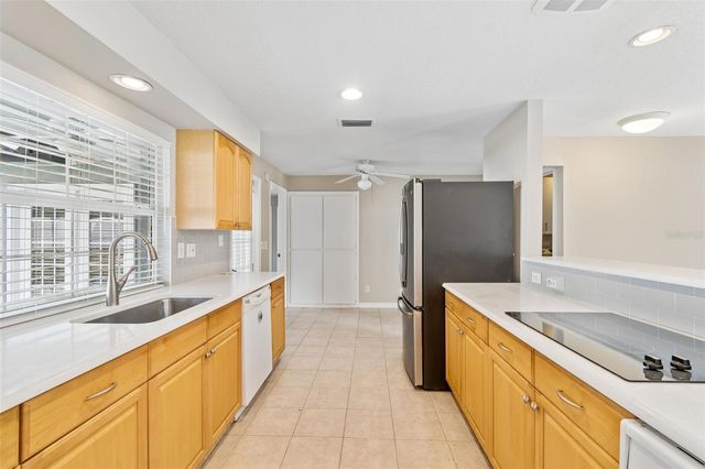 2554 ROLLING OAKS DRIVE, Palm Harbor, FL 34683