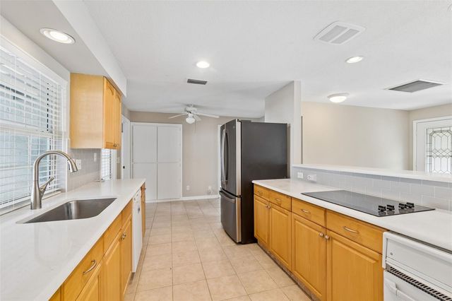 2554 ROLLING OAKS DRIVE, Palm Harbor, FL 34683