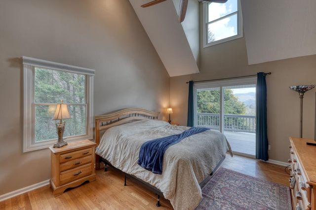 3023 Bear Lane, Hiawassee, GA 30546
