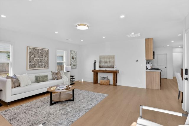 356 Belleview Dr, San Leandro, CA 94577