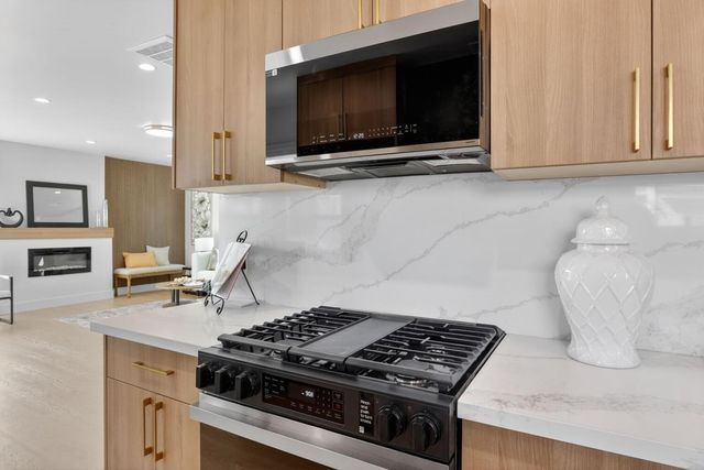 356 Belleview Dr, San Leandro, CA 94577