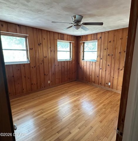 1166 Australia Avenue, Daytona Beach, FL 32114