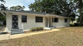1166 Australia Avenue, Daytona Beach, FL 32114